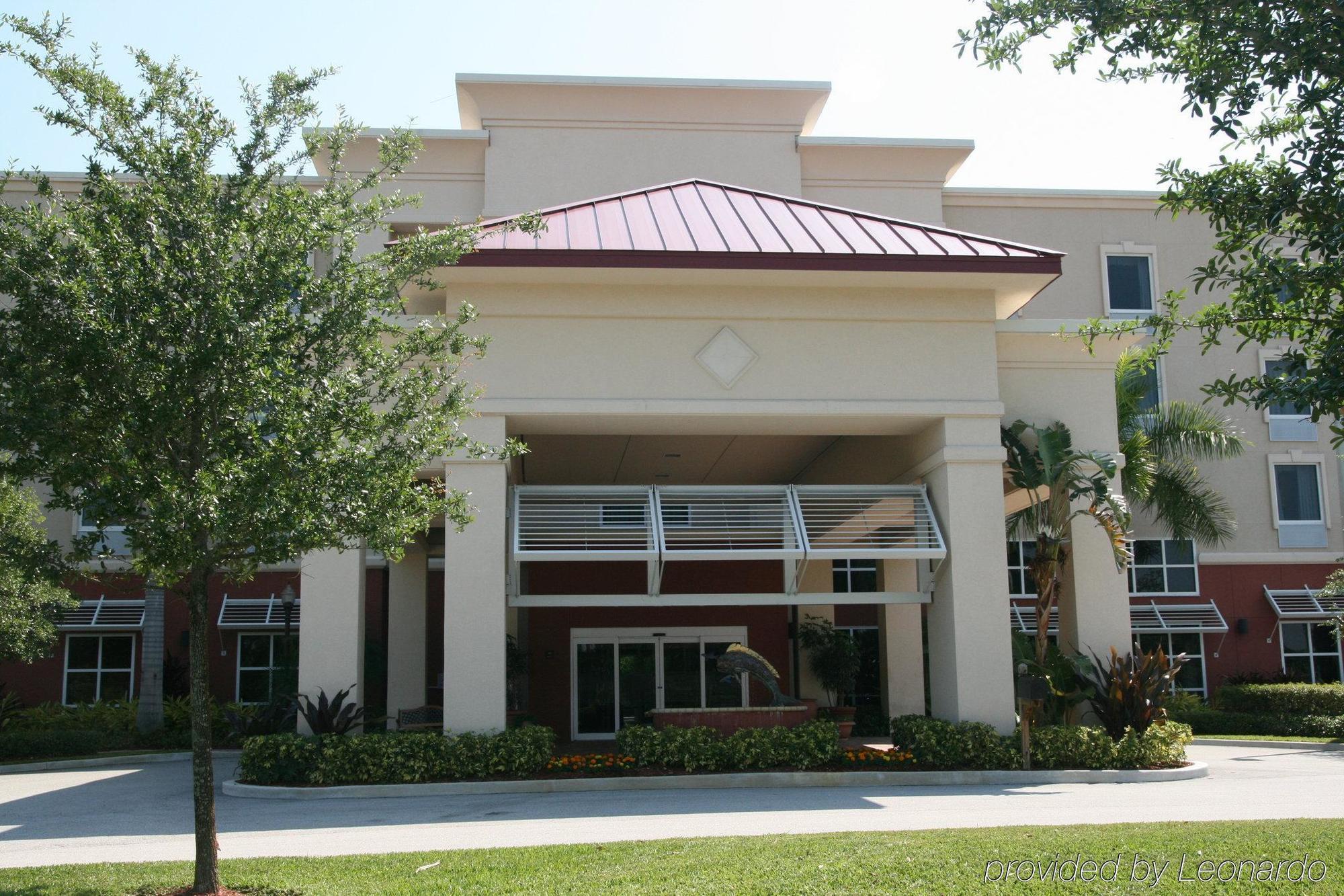 Hampton Inn & Suites Stuart-North Εξωτερικό φωτογραφία
